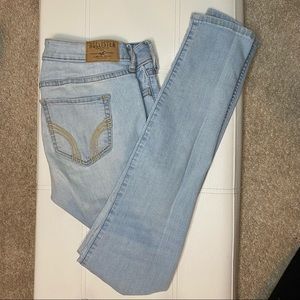 Hollister super skinny low rise jeans